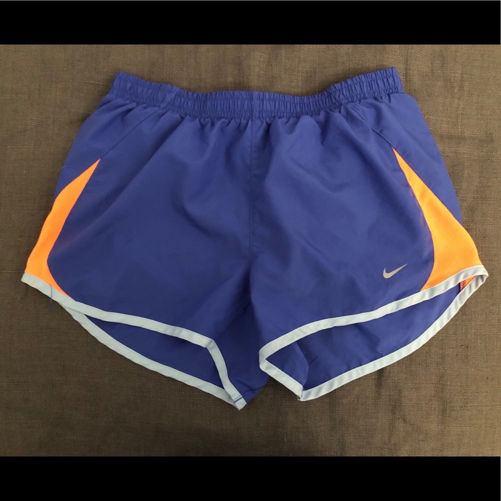 Womans small Nike shorts